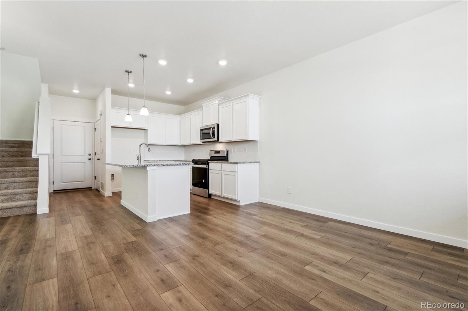 MLS Image #2 for 18712 e 99th avenue,commerce city, Colorado