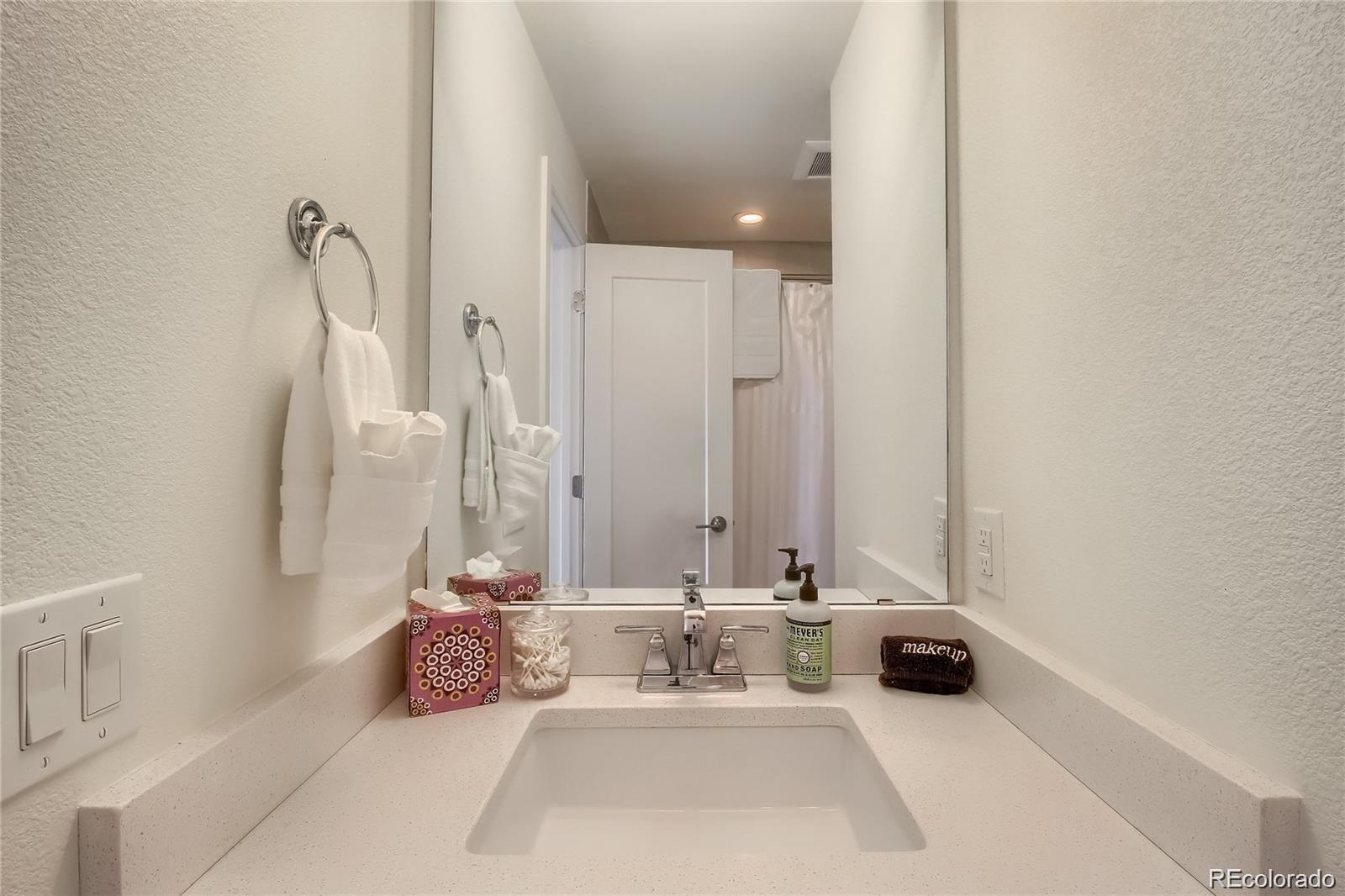 MLS Image #16 for 856  kalamath street,denver, Colorado