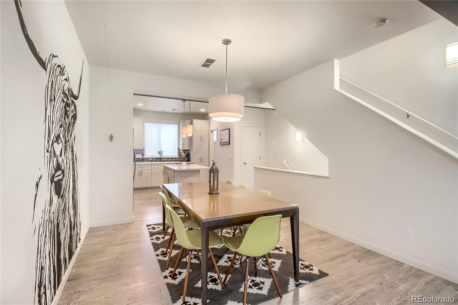MLS Image #6 for 856  kalamath street,denver, Colorado