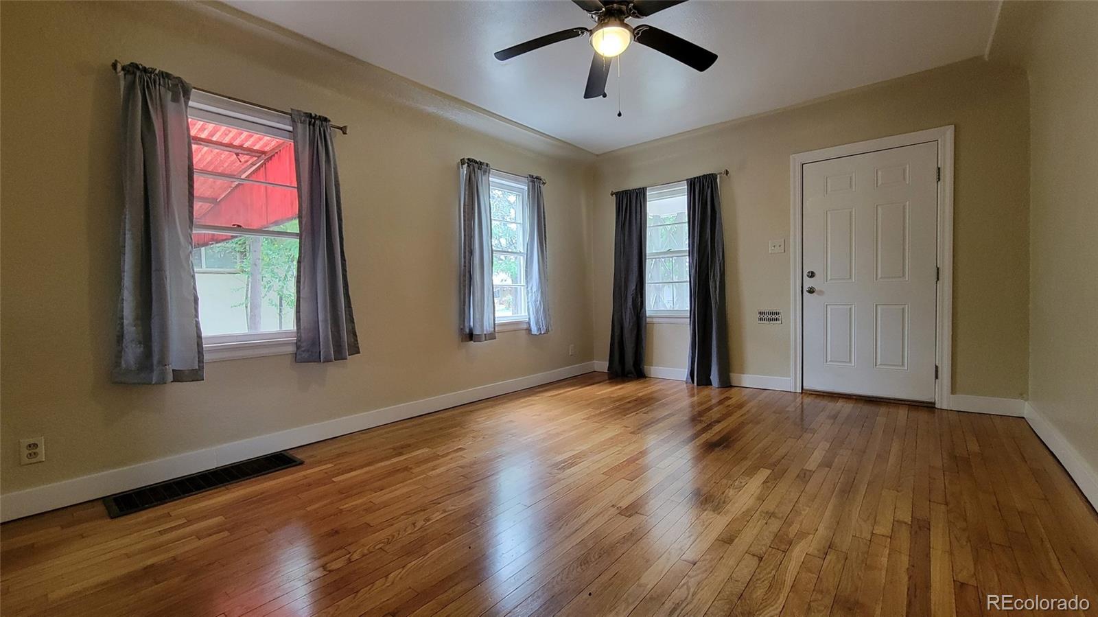 MLS Image #7 for 2306  wyoming avenue,pueblo, Colorado