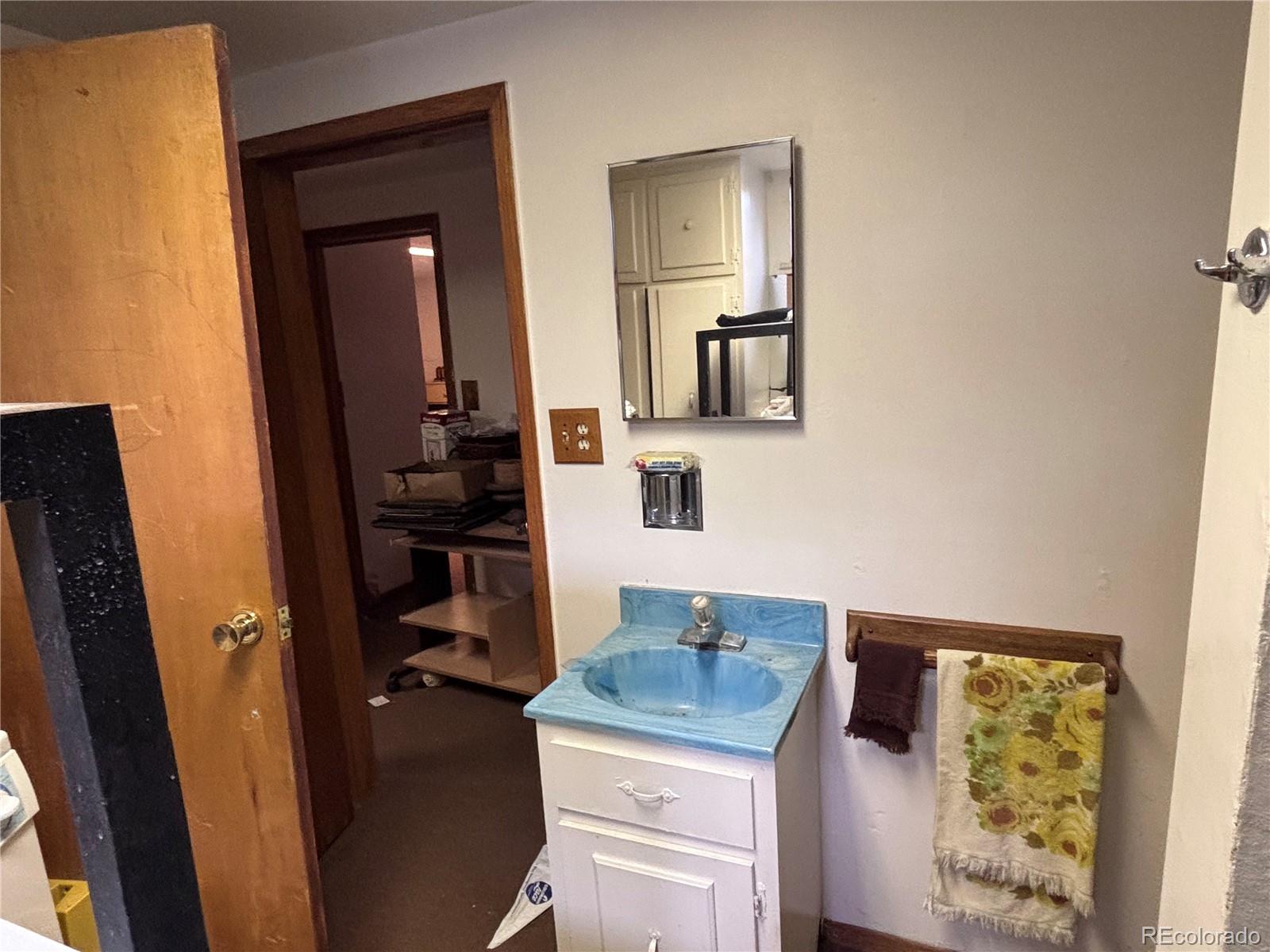 MLS Image #36 for 3910 e orchard road,centennial, Colorado