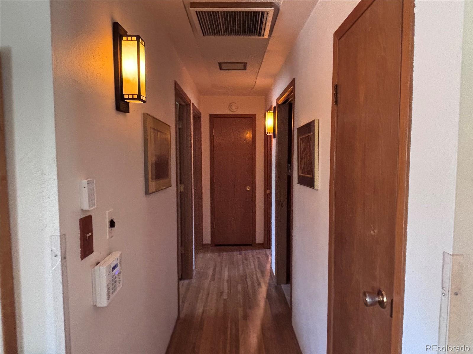 MLS Image #9 for 3910 e orchard road,centennial, Colorado