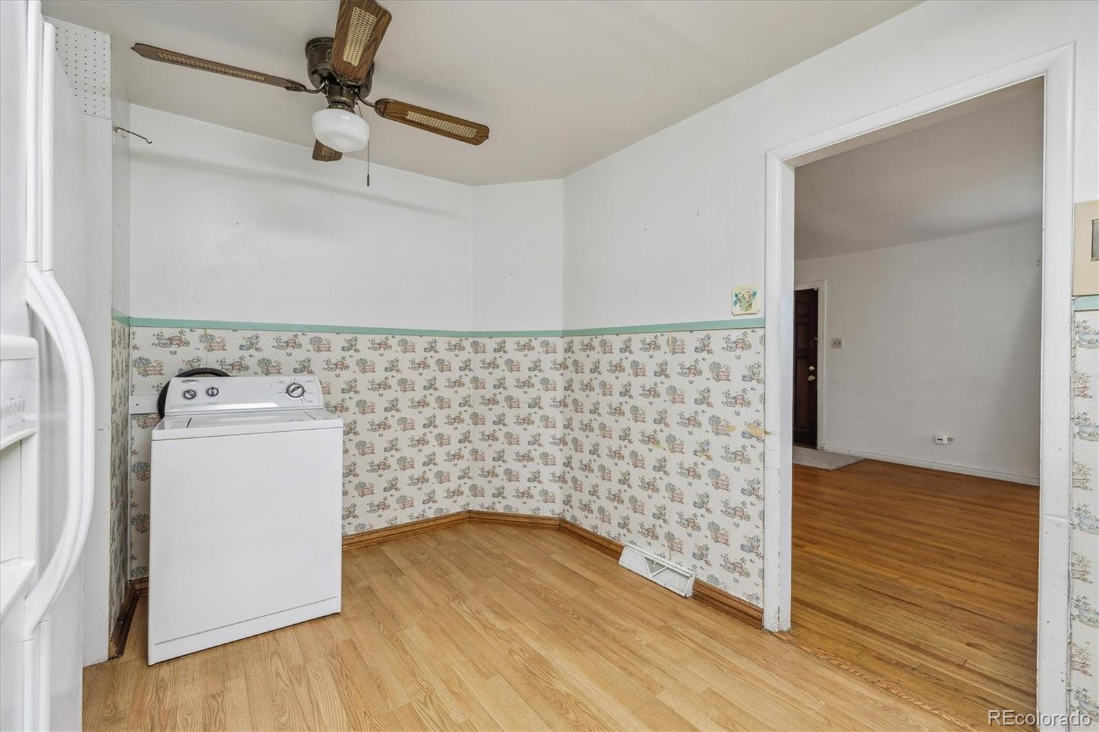 MLS Image #27 for 2105 s irving street,denver, Colorado
