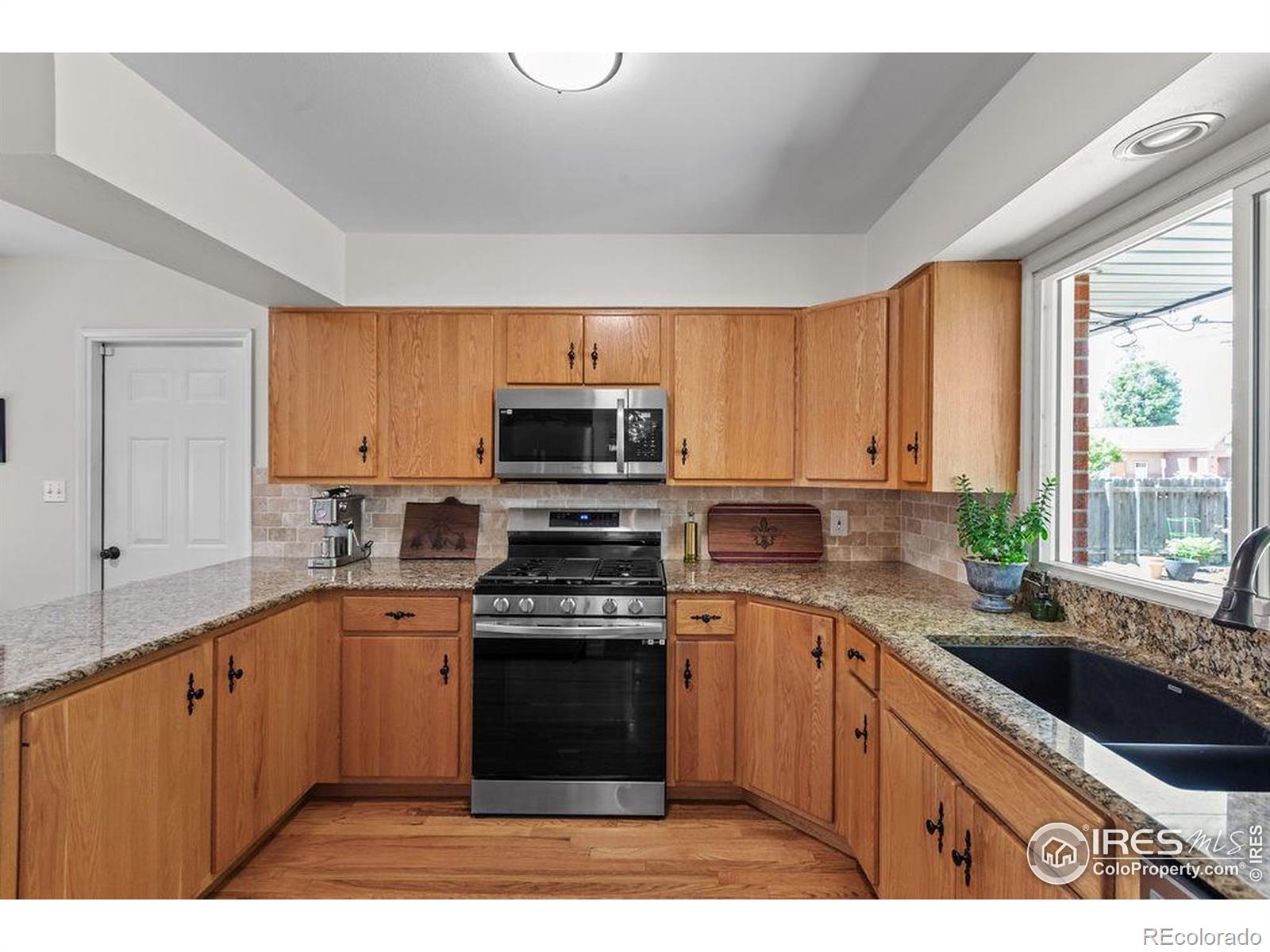 MLS Image #11 for 1607  pinyon court,loveland, Colorado