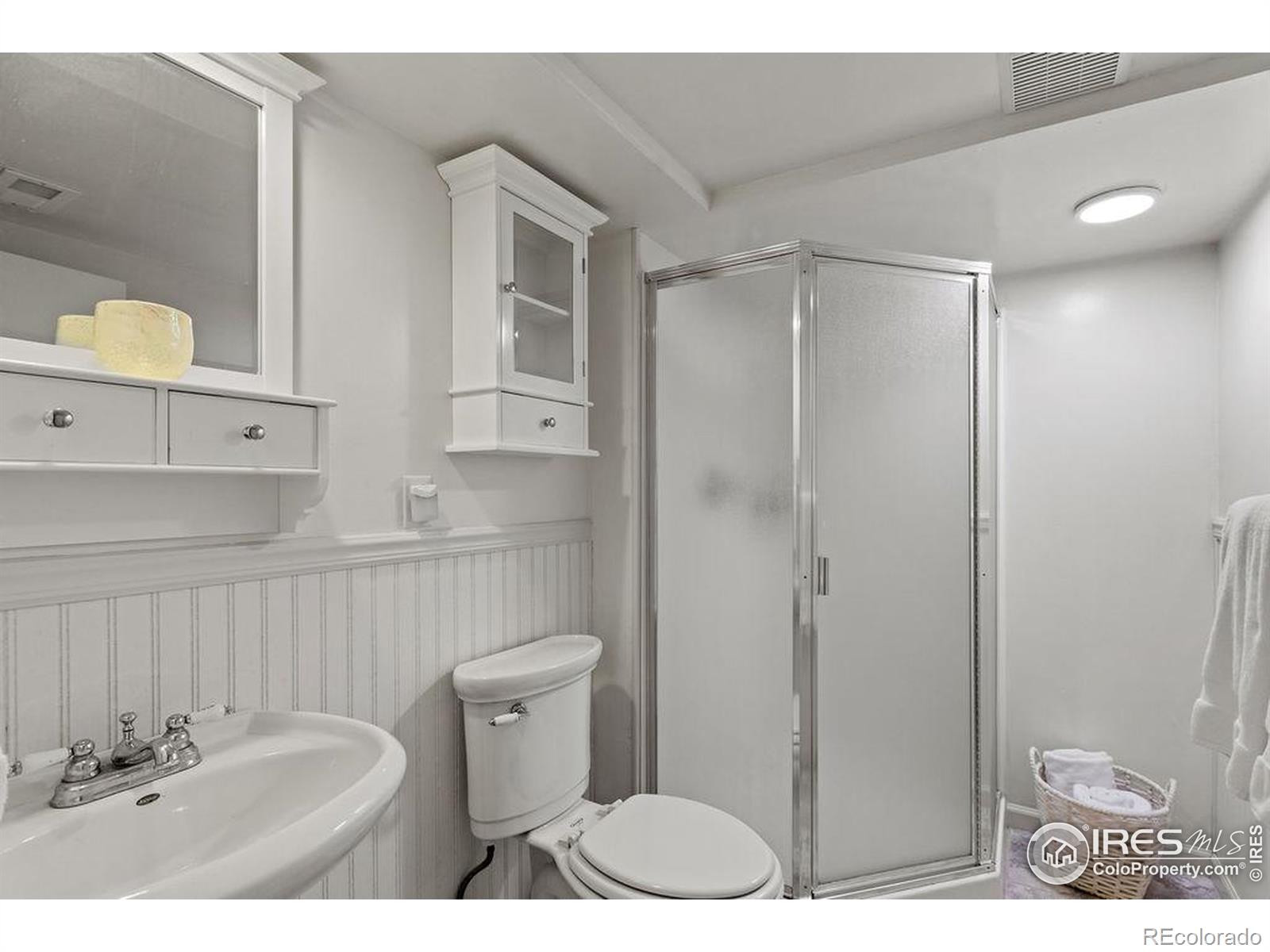 MLS Image #19 for 1607  pinyon court,loveland, Colorado