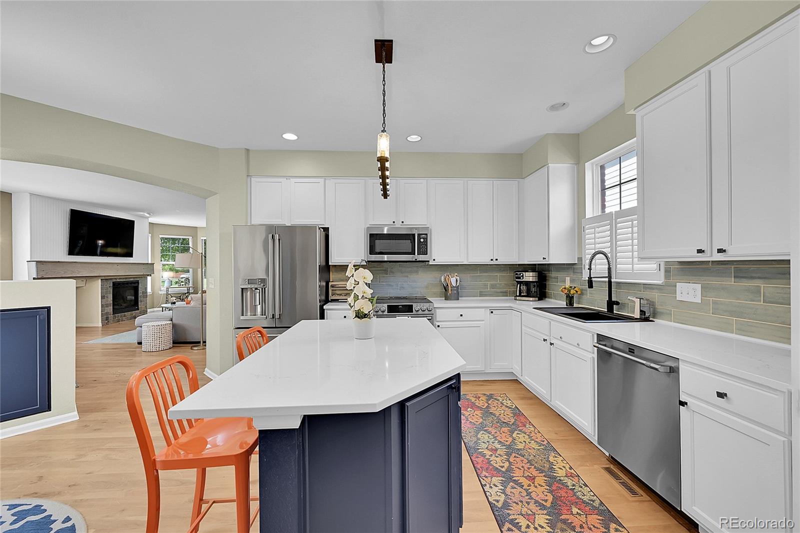 MLS Image #9 for 7064 e 2nd avenue,denver, Colorado