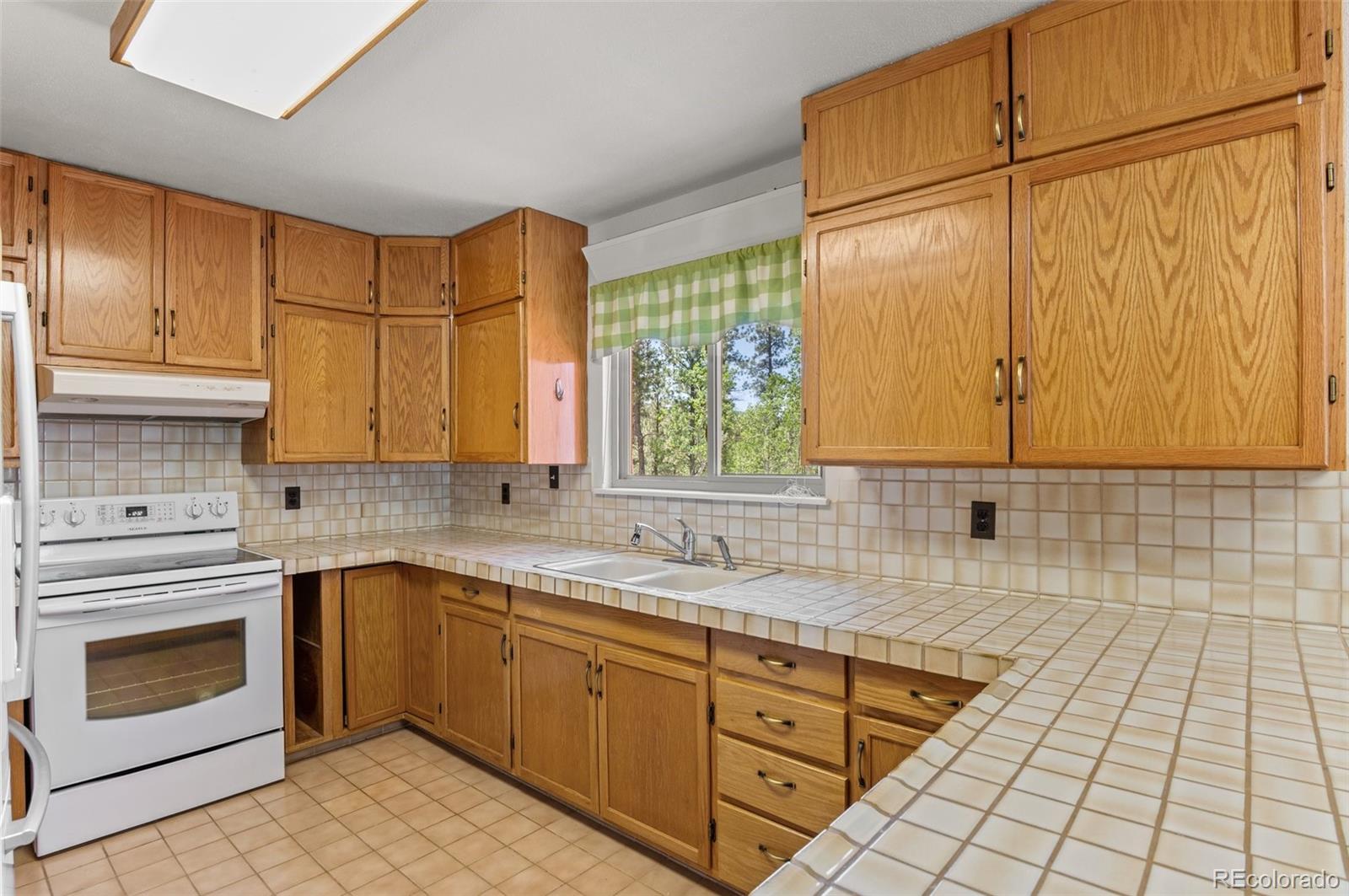 MLS Image #17 for 561  quartz circle,bailey, Colorado