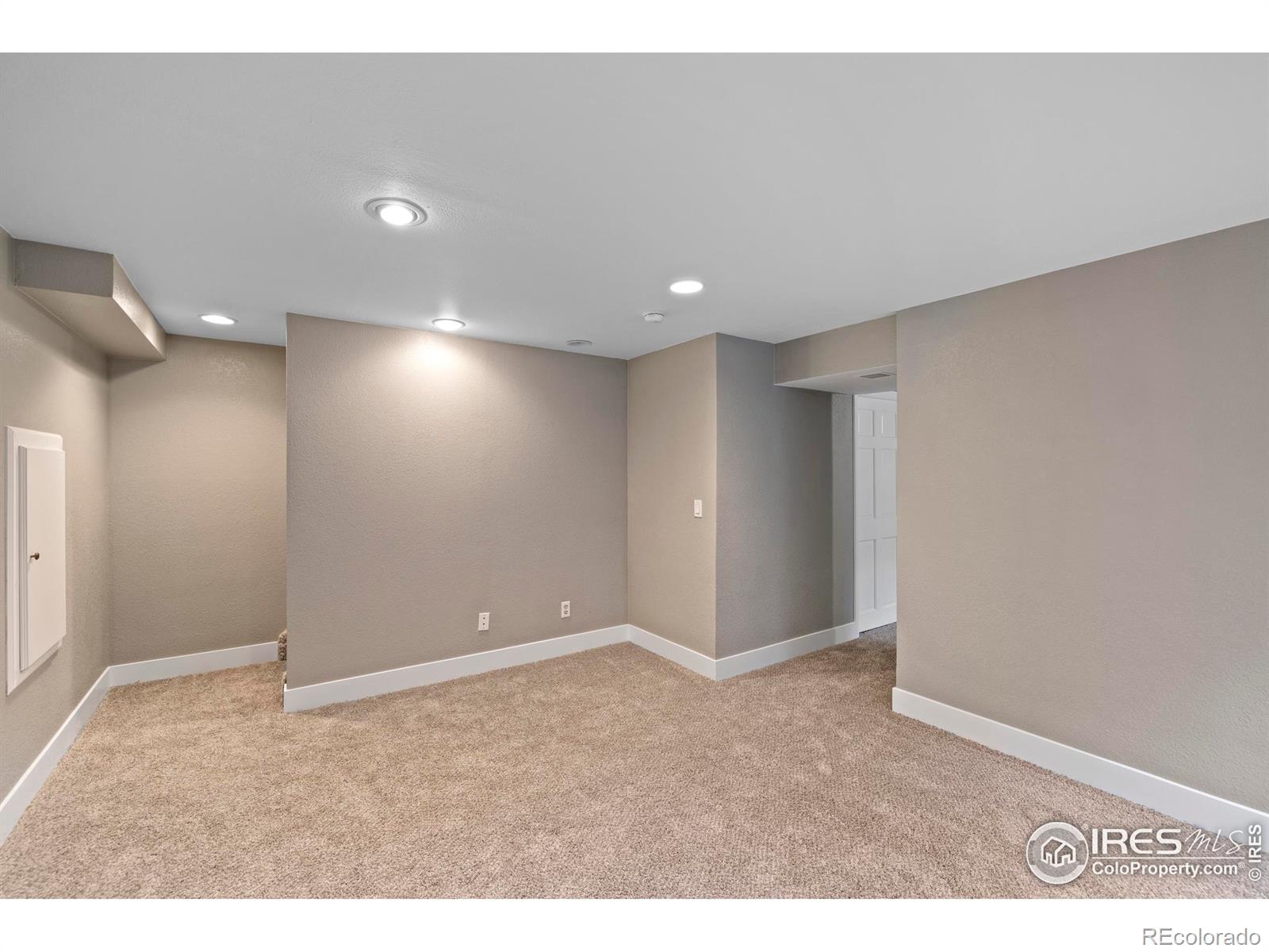 MLS Image #22 for 2232 s yampa court,aurora, Colorado