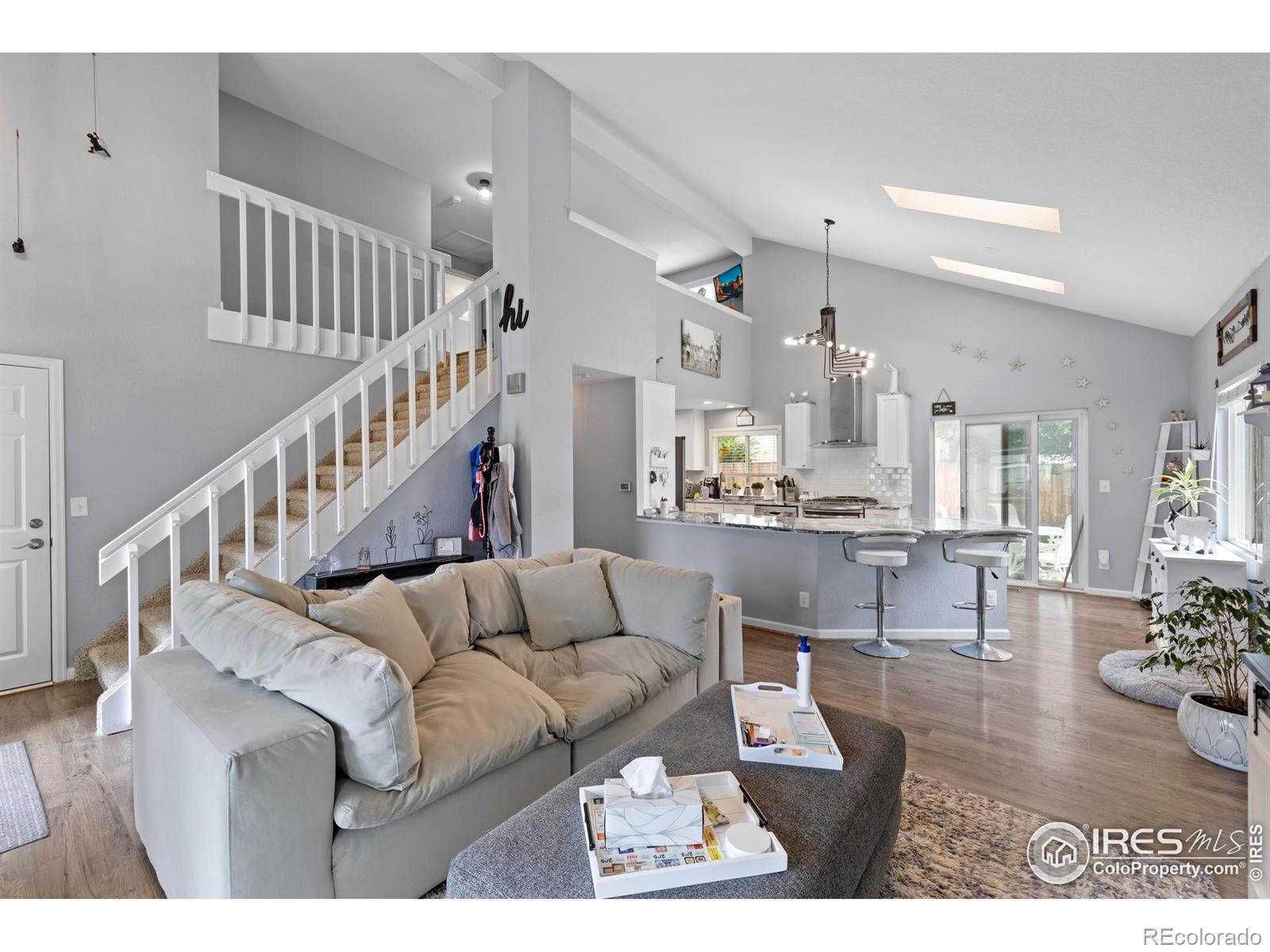 MLS Image #3 for 2232 s yampa court,aurora, Colorado