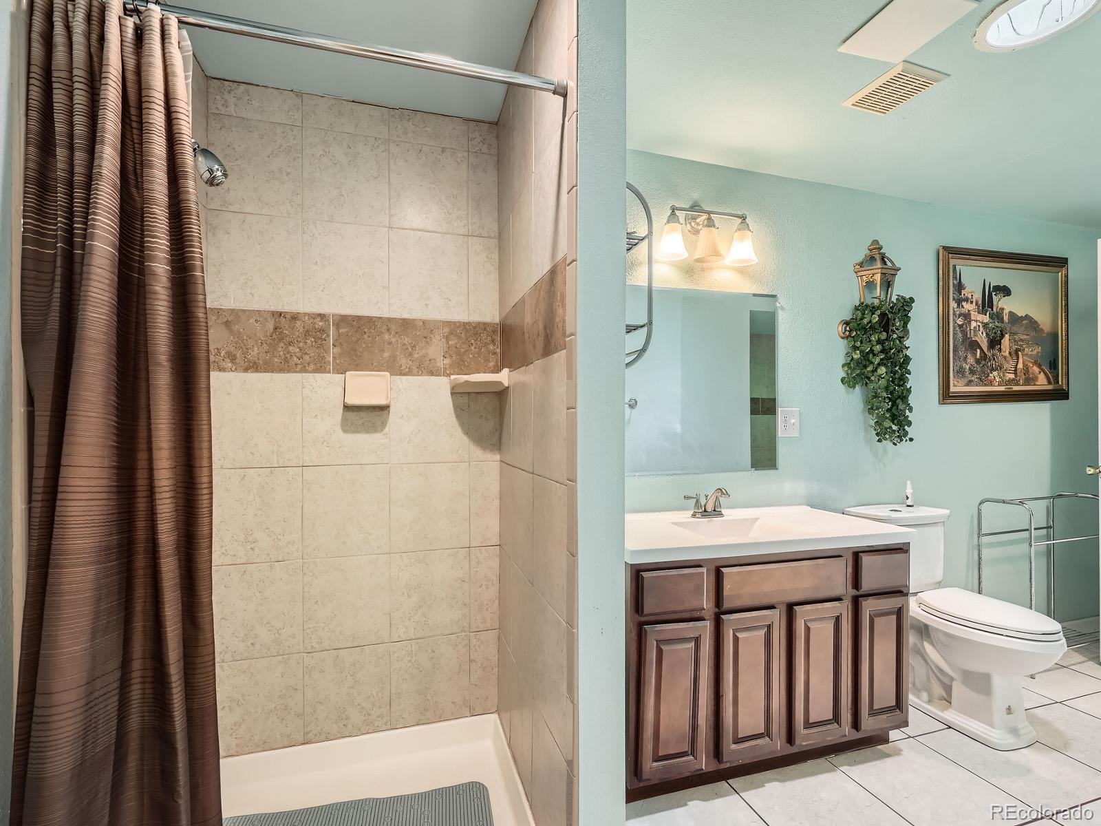 MLS Image #26 for 15769 e greenwood drive,aurora, Colorado
