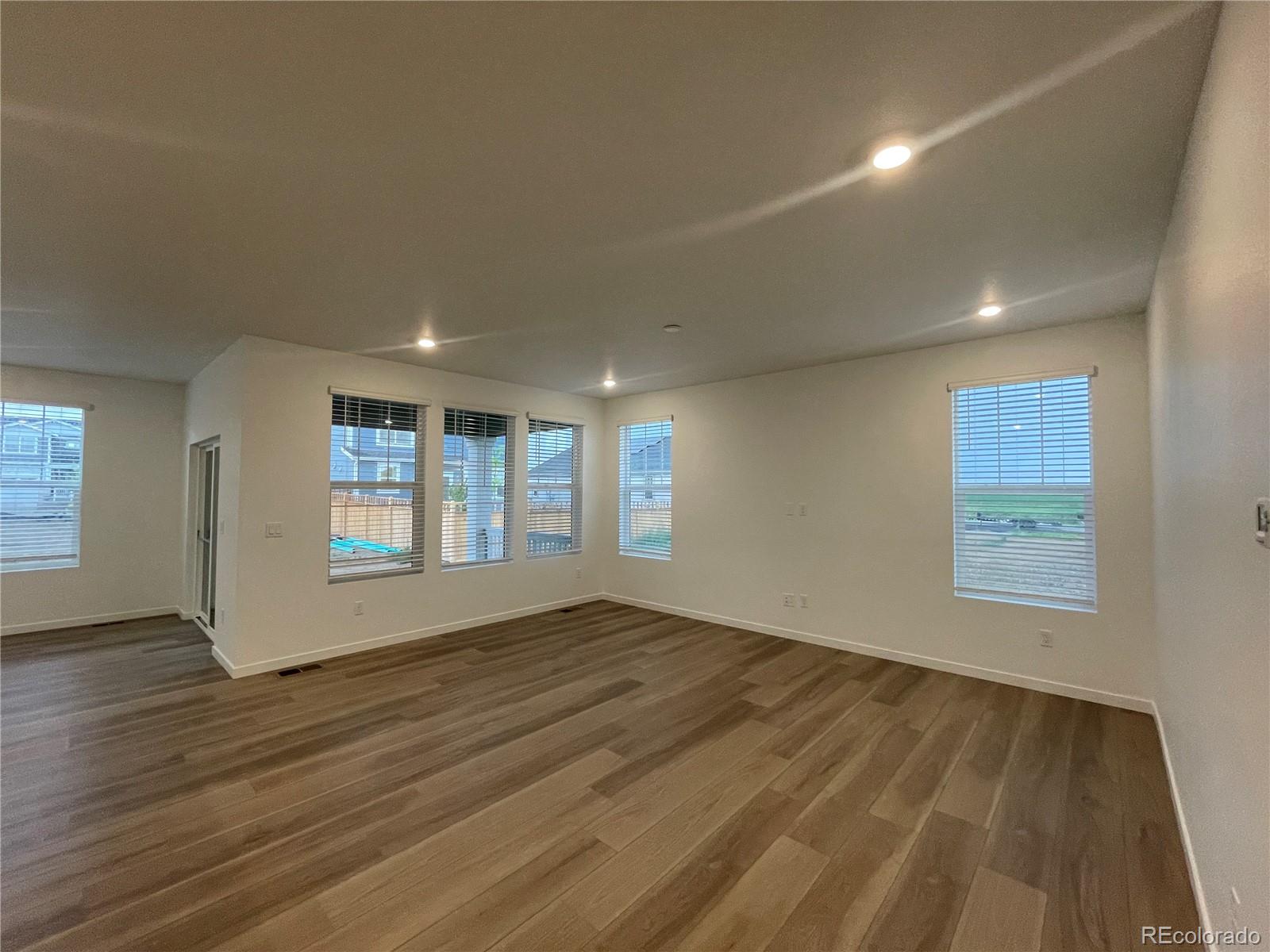 MLS Image #3 for 4059  shirley drive,johnstown, Colorado