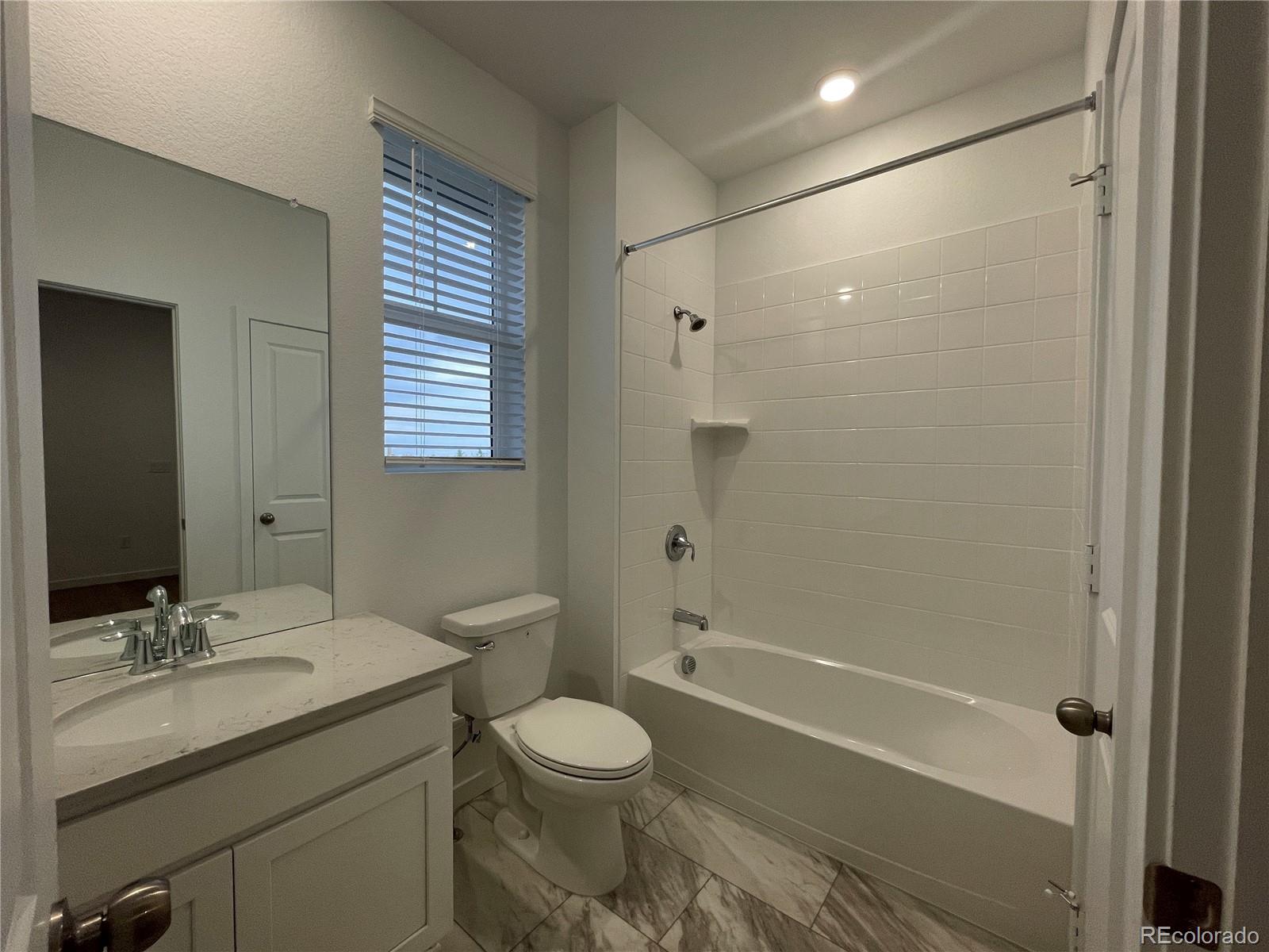 MLS Image #9 for 4059  shirley drive,johnstown, Colorado
