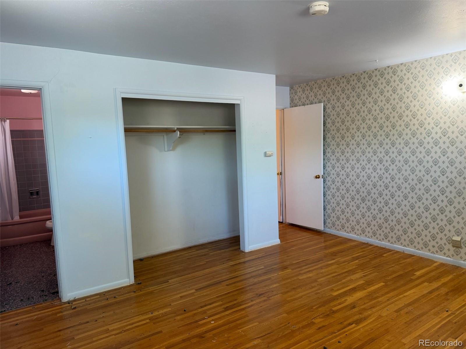 MLS Image #17 for 707 w briarwood avenue,littleton, Colorado
