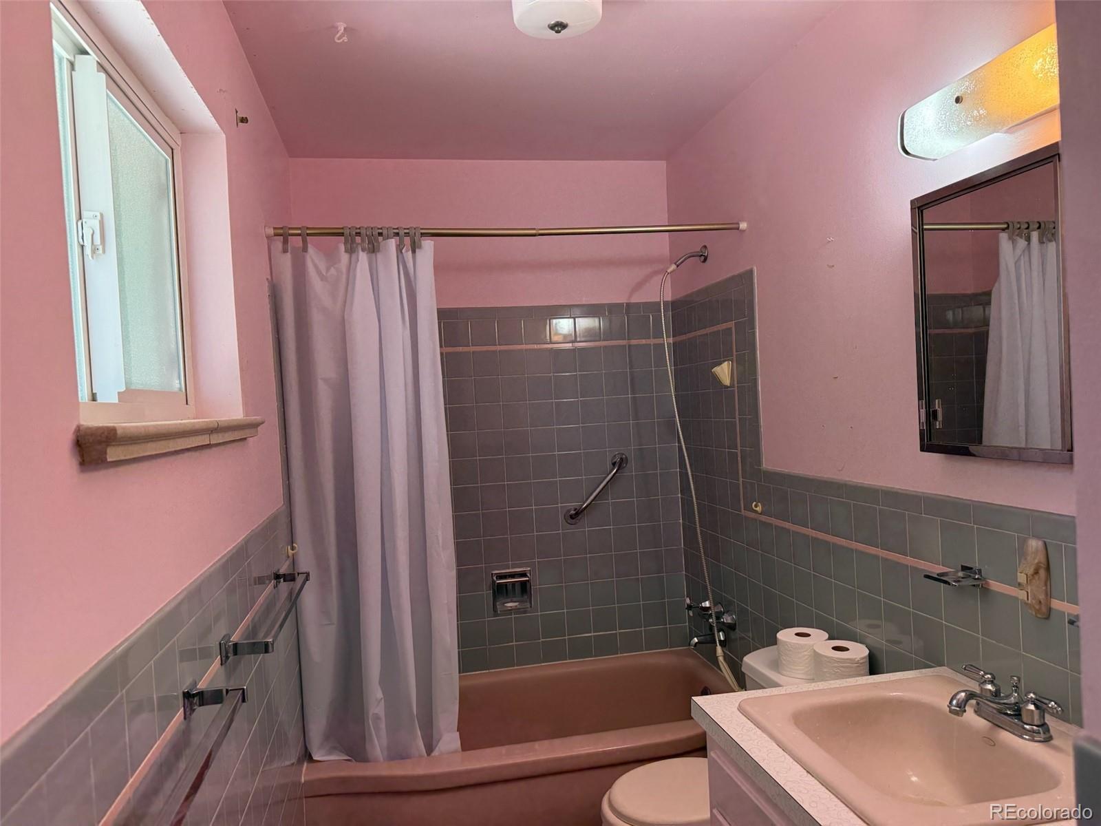 MLS Image #20 for 707 w briarwood avenue,littleton, Colorado