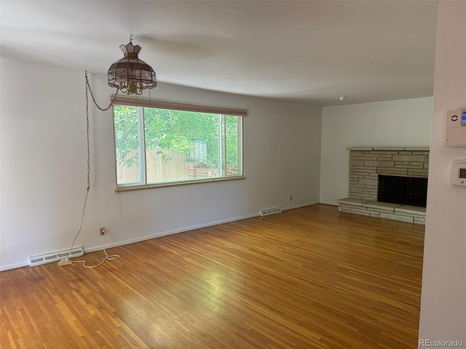 MLS Image #6 for 707 w briarwood avenue,littleton, Colorado