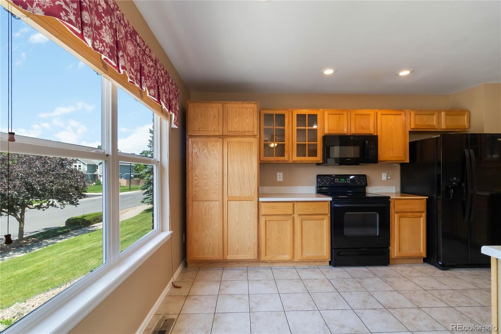 MLS Image #9 for 16141 w 64th way,arvada, Colorado