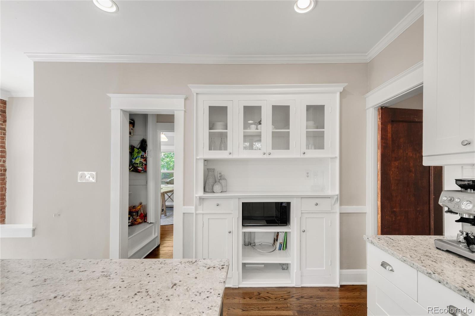 MLS Image #27 for 650  saint paul street,denver, Colorado