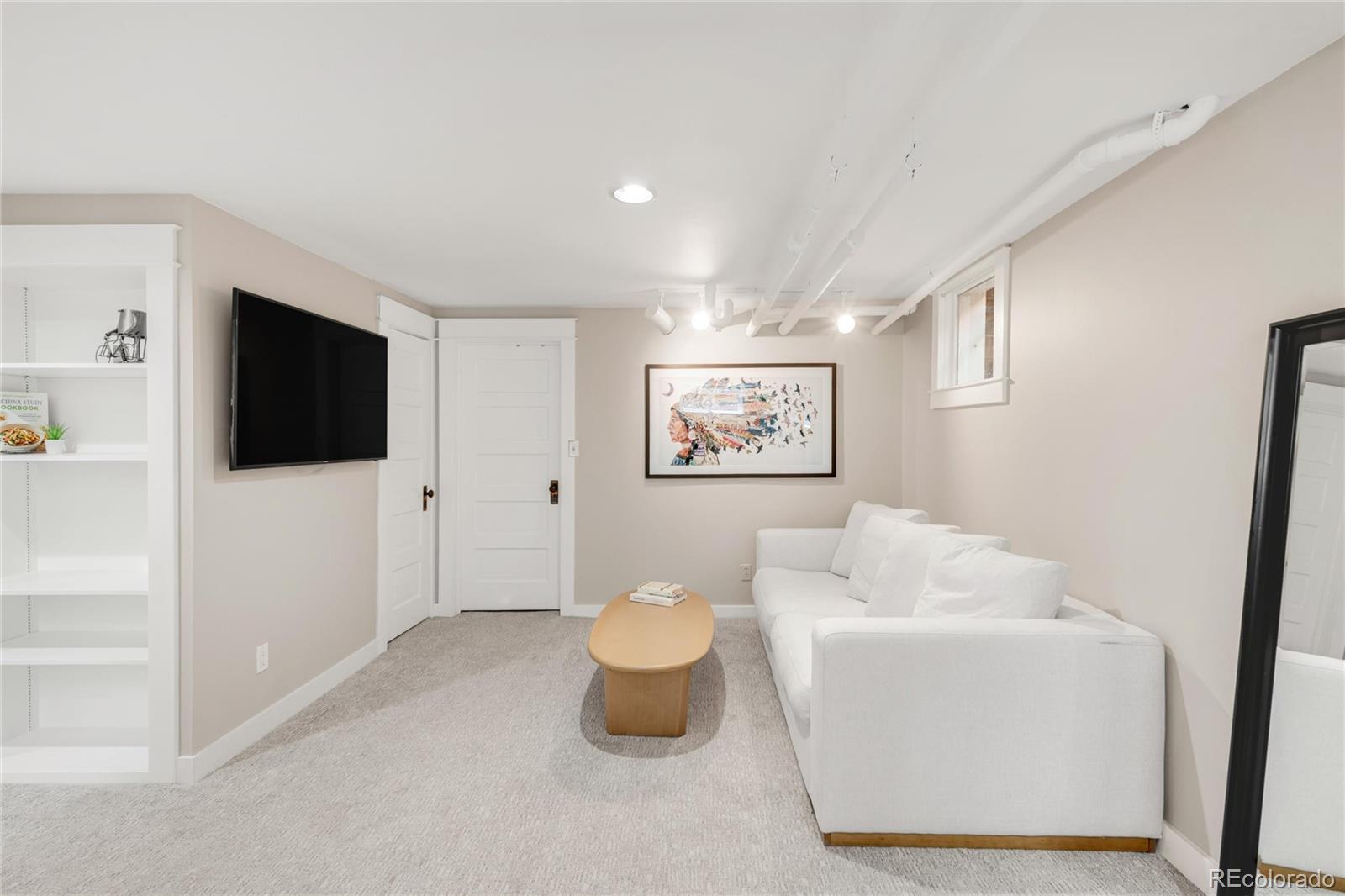 MLS Image #31 for 650  saint paul street,denver, Colorado