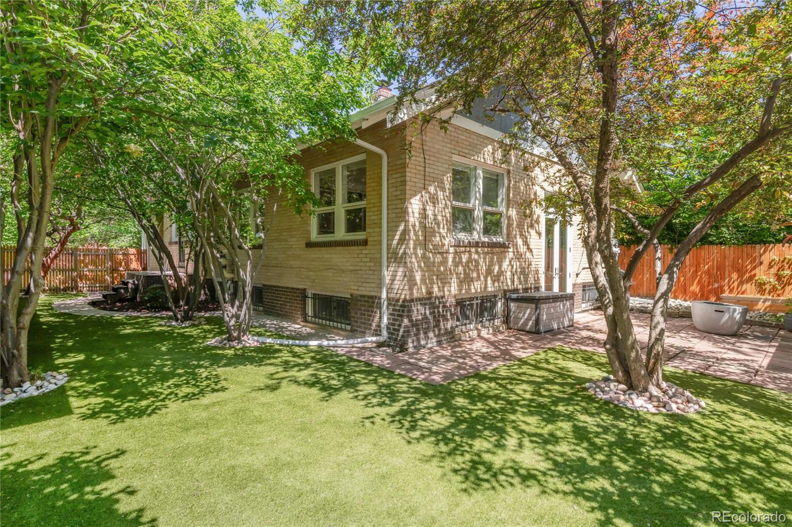 MLS Image #37 for 650  saint paul street,denver, Colorado