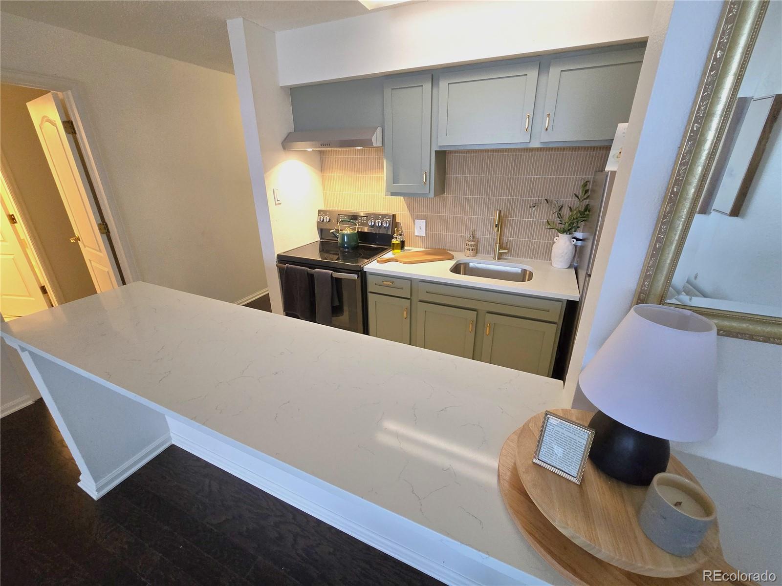 MLS Image #5 for 1020  15th street,denver, Colorado