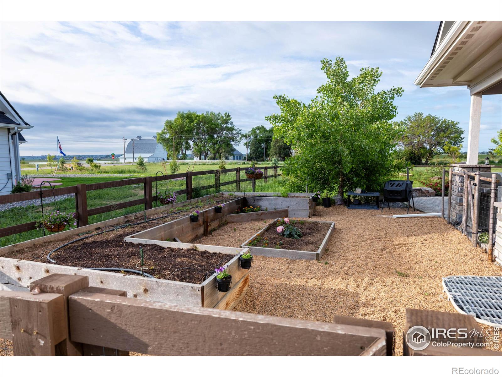 MLS Image #30 for 505  nesting eagles way,berthoud, Colorado