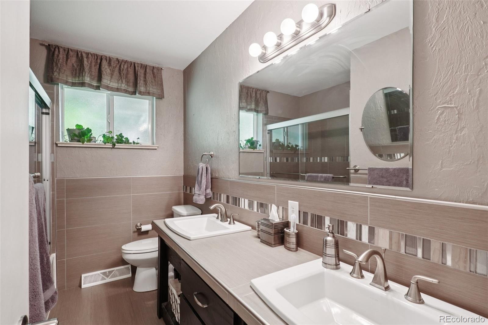 MLS Image #13 for 13140 w 15th drive,golden, Colorado