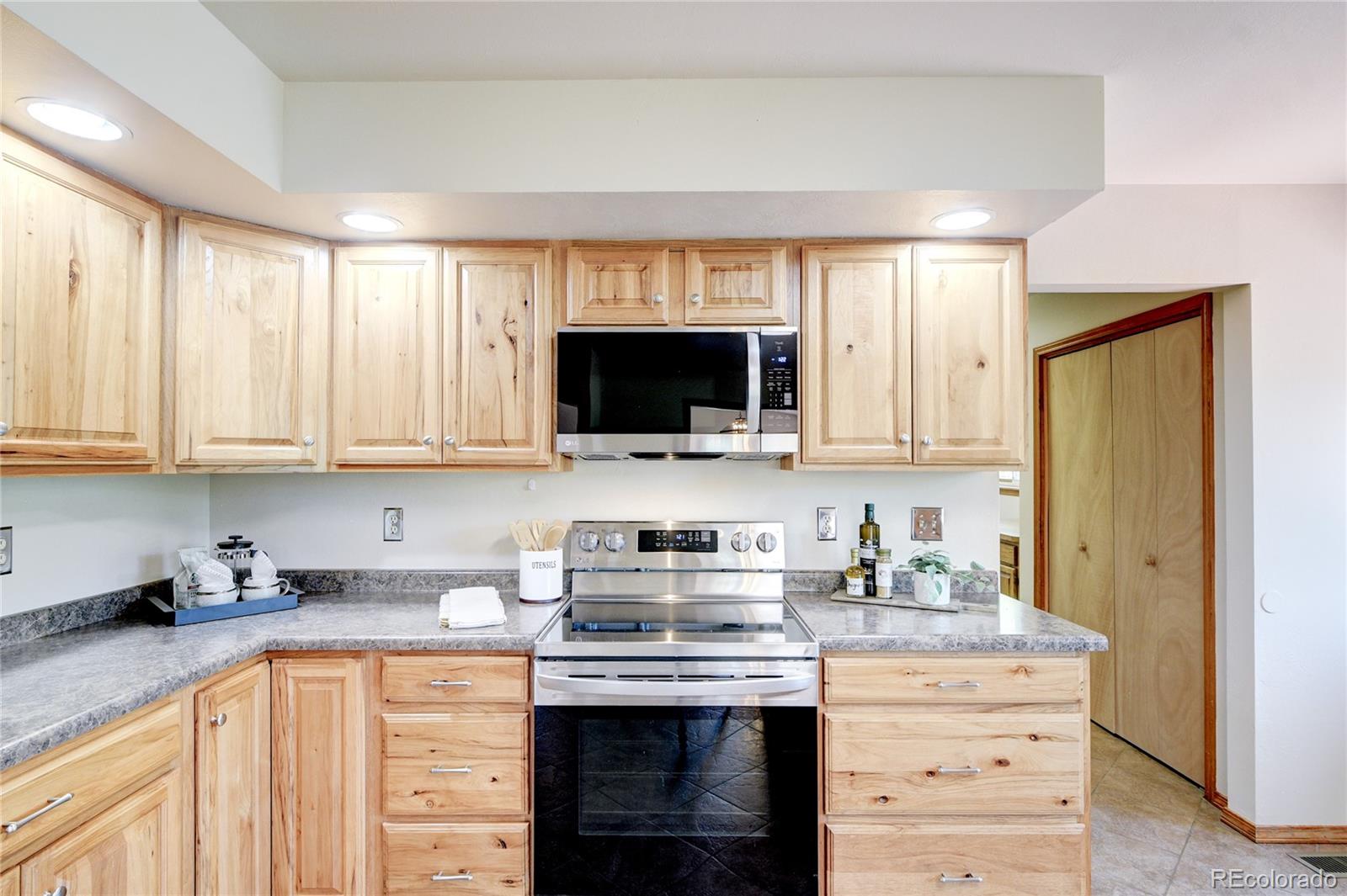 MLS Image #18 for 19235  wakonda way,monument, Colorado