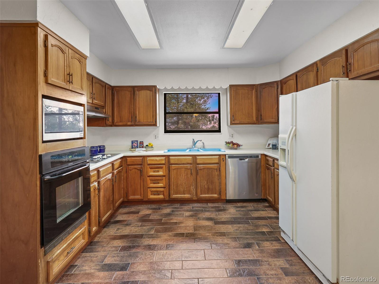 MLS Image #18 for 1752  private road 130 ,elizabeth, Colorado