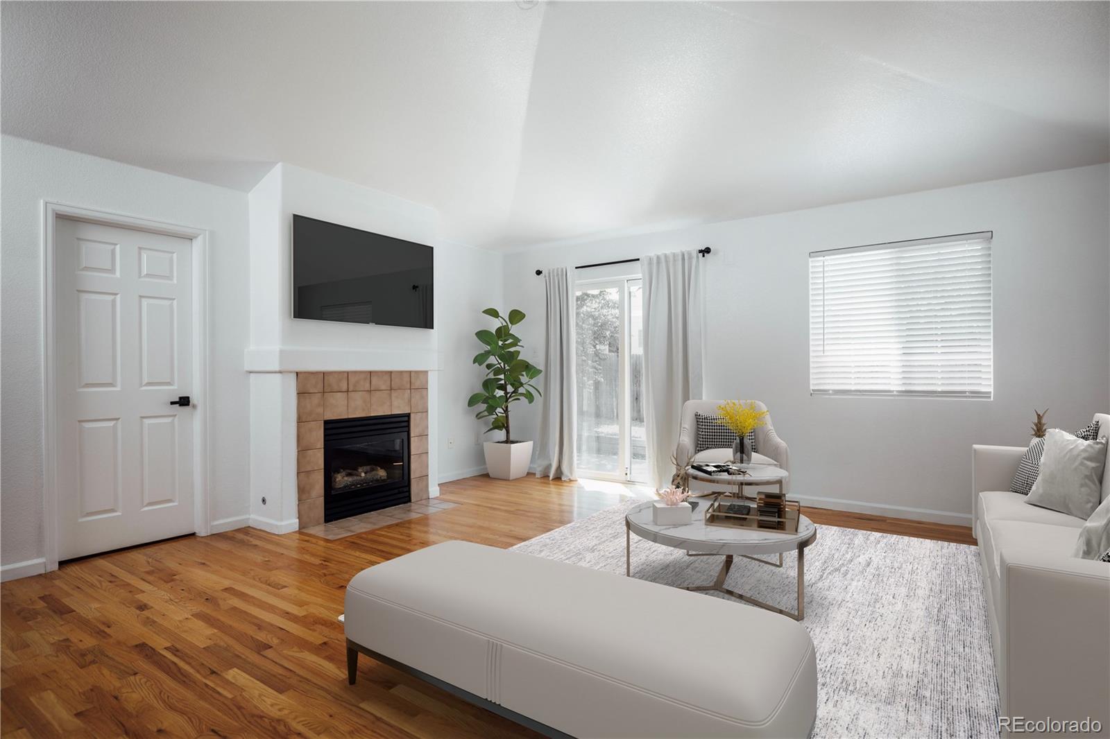 MLS Image #4 for 18656 e harvard drive,aurora, Colorado