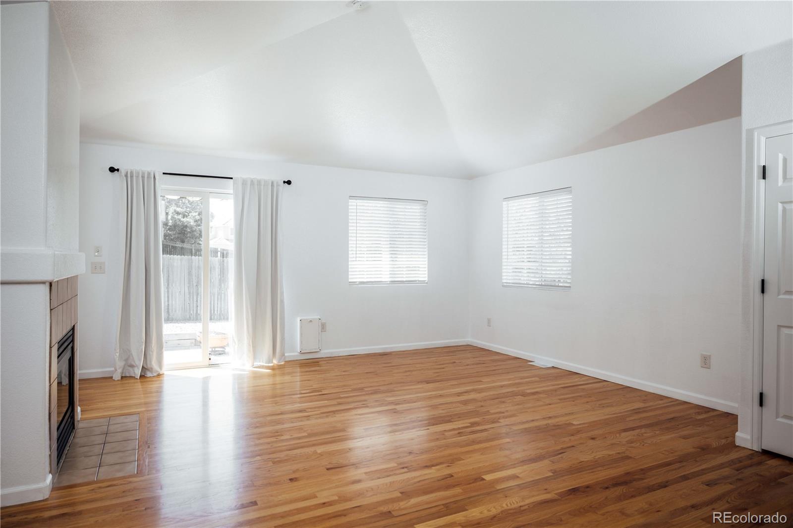 MLS Image #7 for 18656 e harvard drive,aurora, Colorado