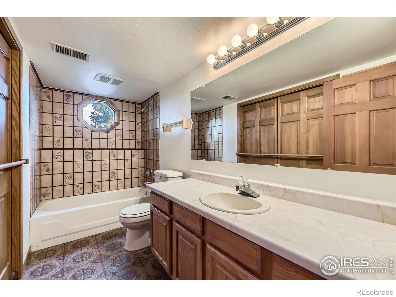MLS Image #21 for 916 w alder street,louisville, Colorado