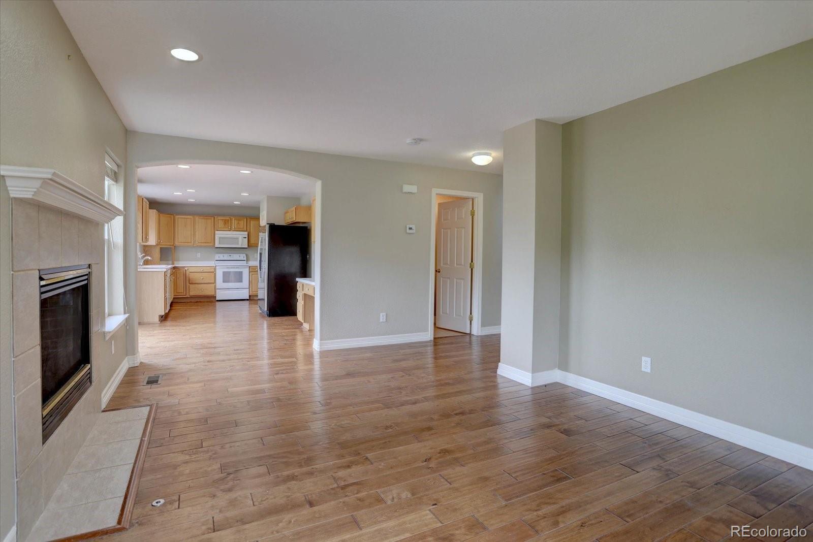 MLS Image #13 for 2253 e 100th place,thornton, Colorado