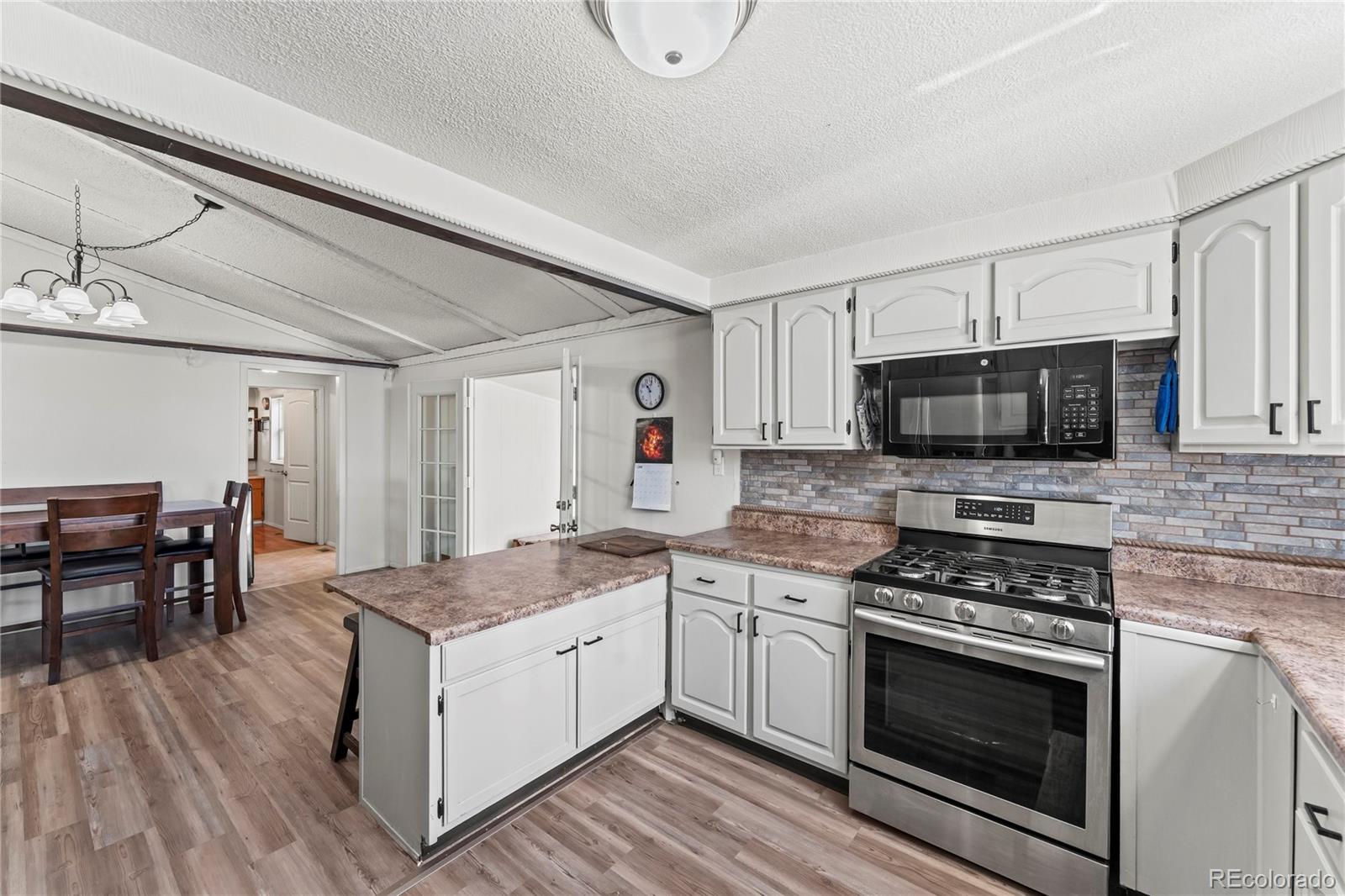 MLS Image #12 for 1367  18th street,penrose, Colorado
