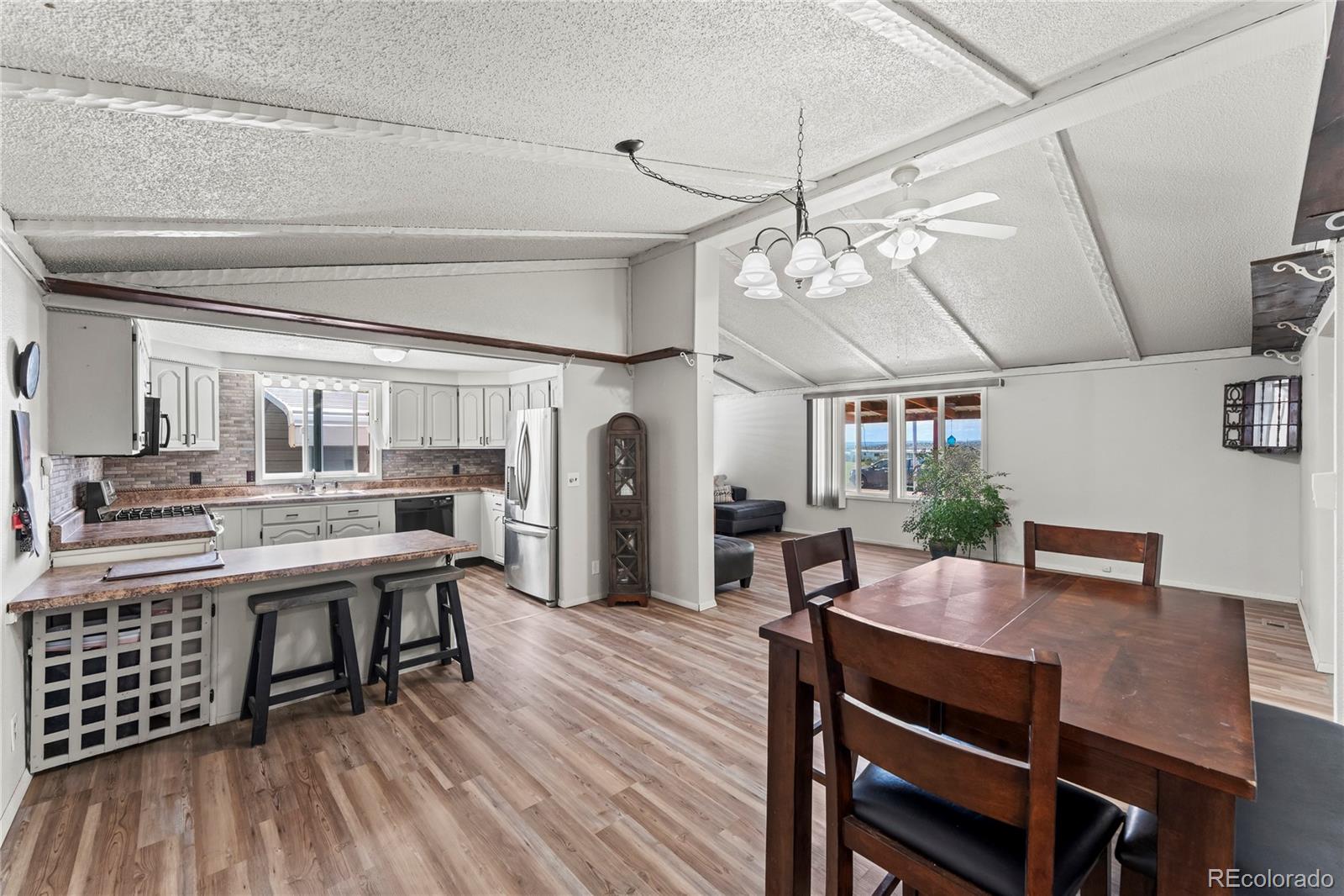 MLS Image #9 for 1367  18th street,penrose, Colorado