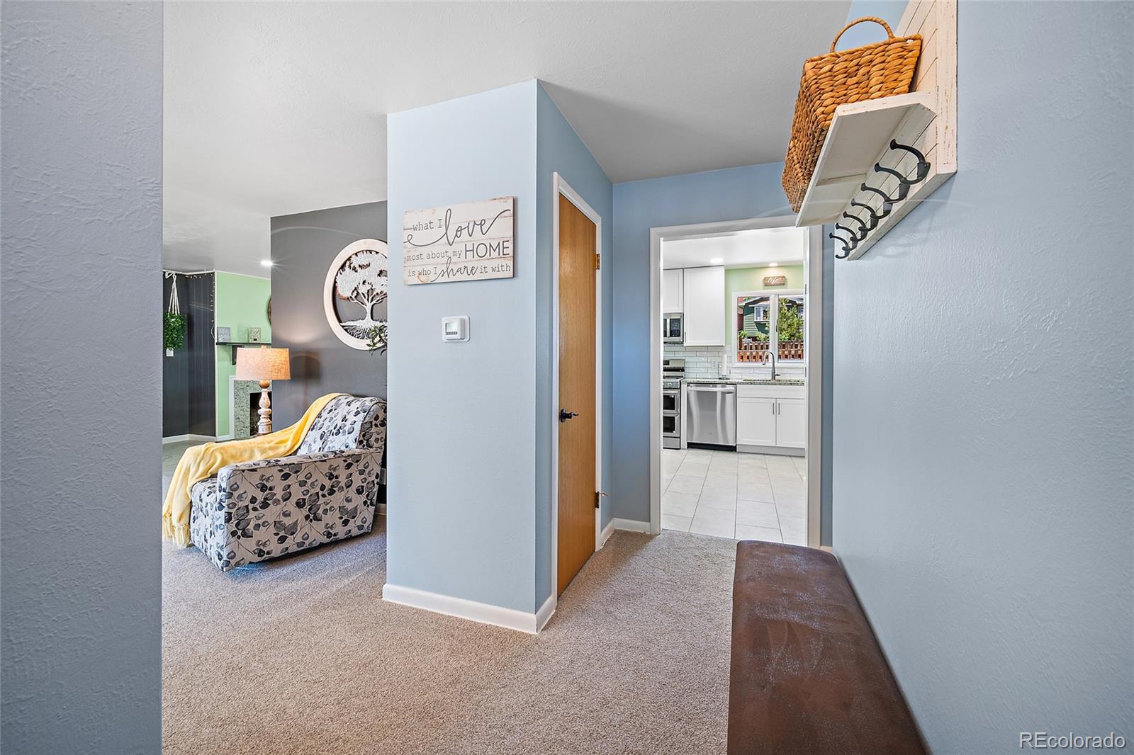 MLS Image #4 for 3010  drakestone drive,colorado springs, Colorado