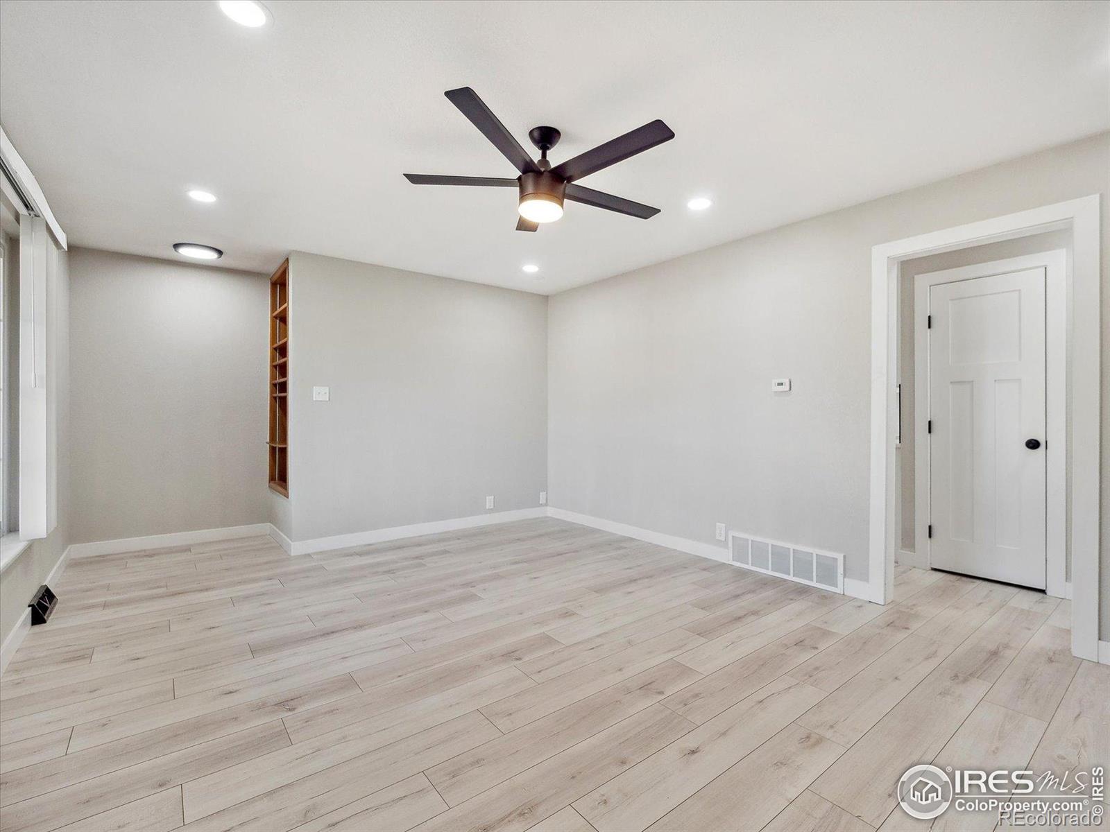 MLS Image #3 for 1475 s eaton street,lakewood, Colorado