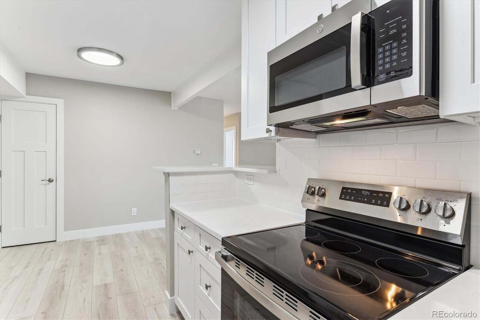 MLS Image #11 for 381 s ames street,lakewood, Colorado