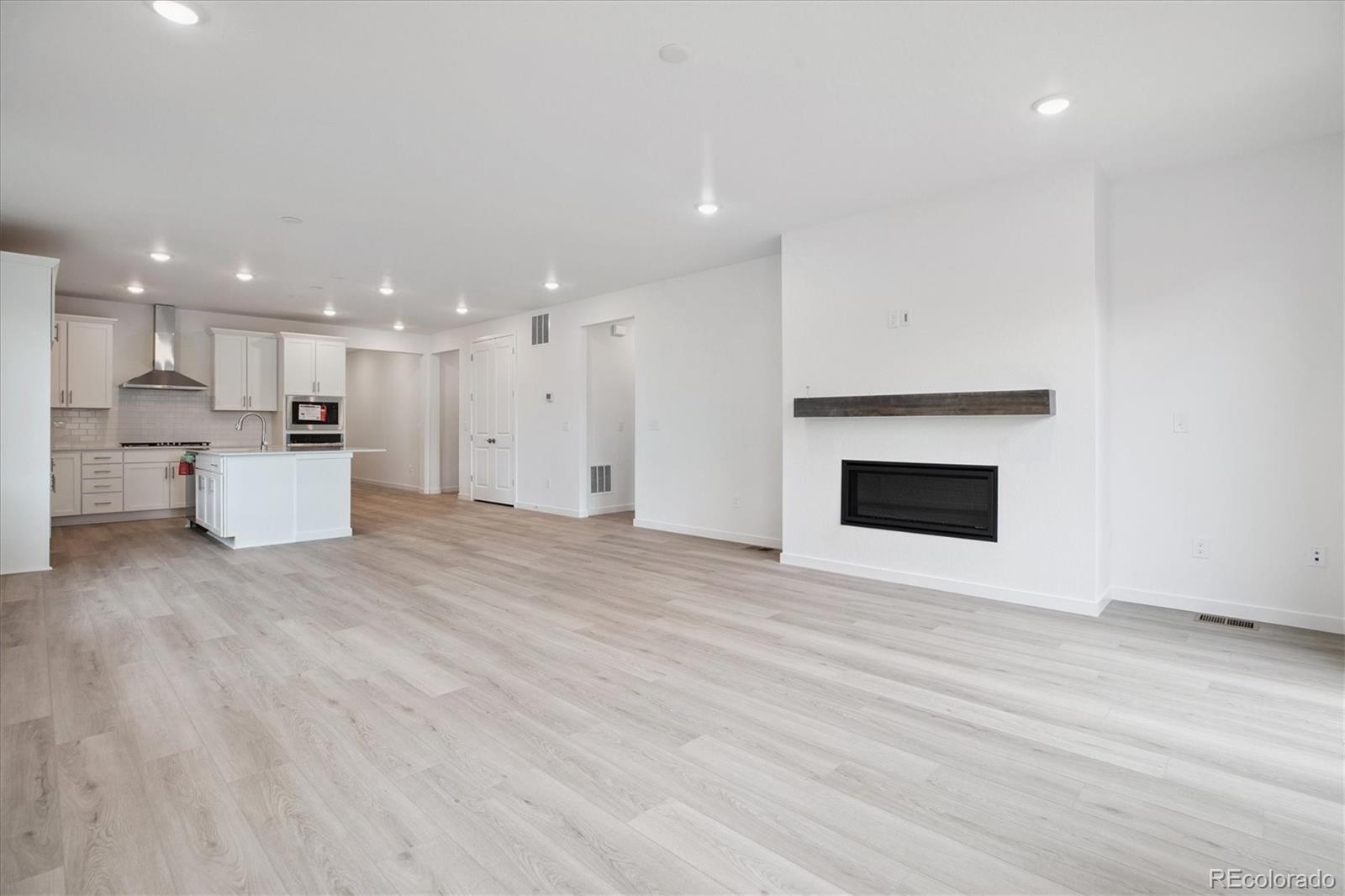 MLS Image #8 for 229  wooten avenue,brighton, Colorado
