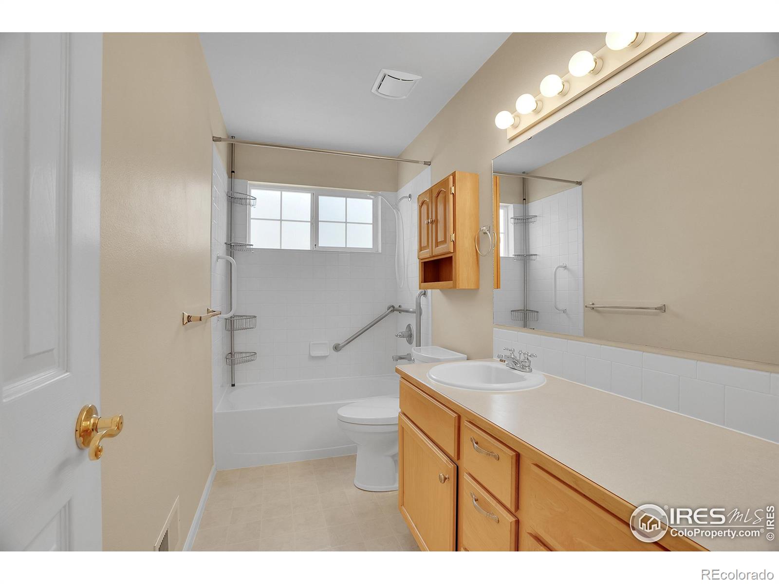 MLS Image #9 for 2156  collyer street,longmont, Colorado