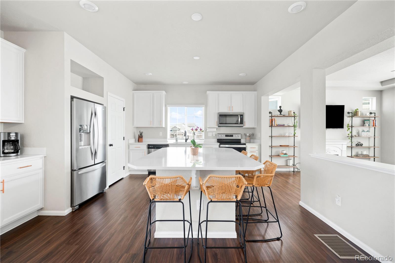 MLS Image #3 for 21925 e 44th place,aurora, Colorado