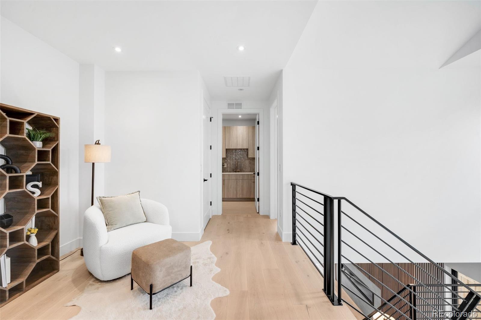 MLS Image #12 for 3410 s bellaire street,denver, Colorado