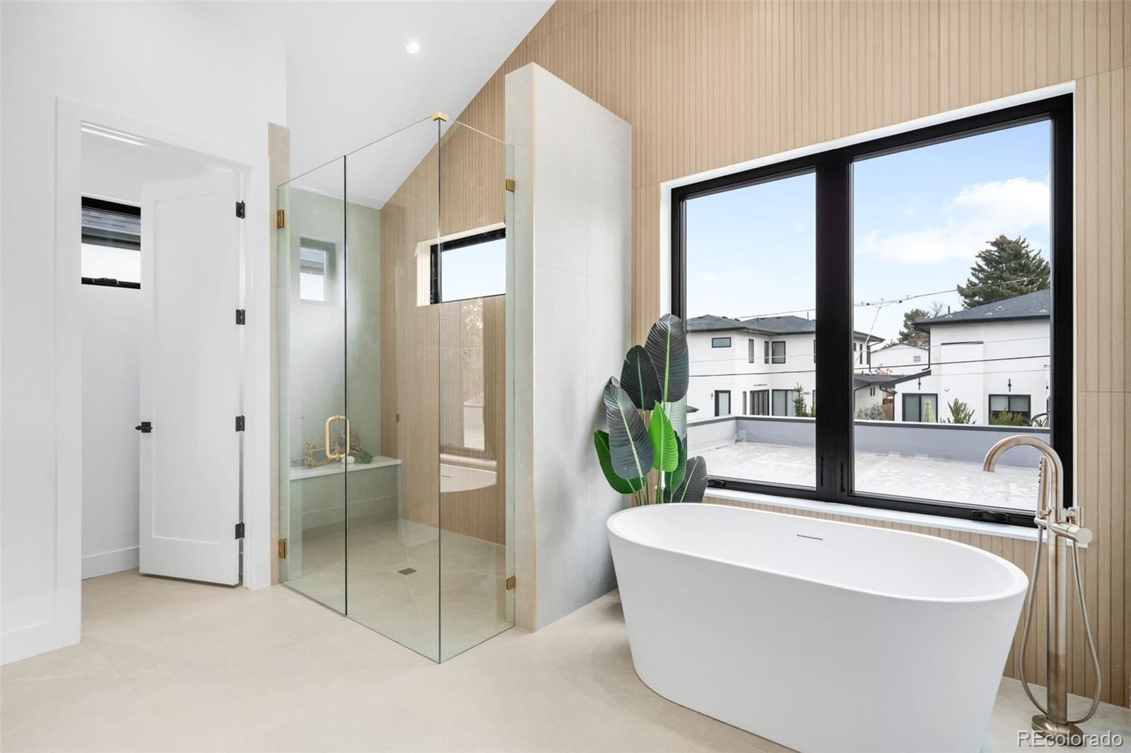 MLS Image #20 for 3410 s bellaire street,denver, Colorado