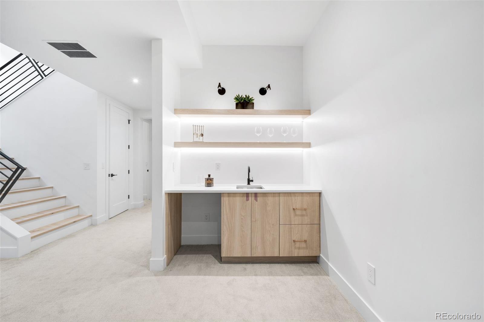 MLS Image #28 for 3410 s bellaire street,denver, Colorado