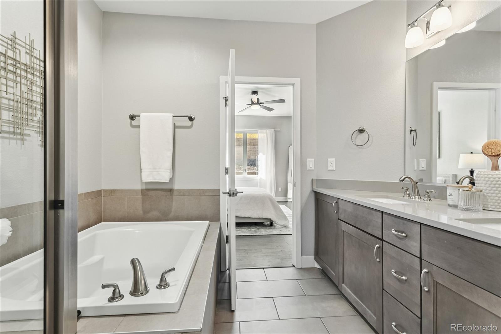 MLS Image #24 for 6835  surrey trail,littleton, Colorado