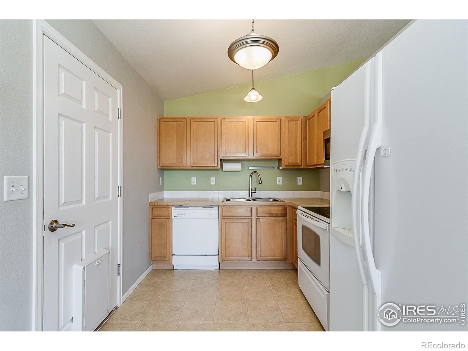 MLS Image #16 for 321 e 29th st rd,greeley, Colorado