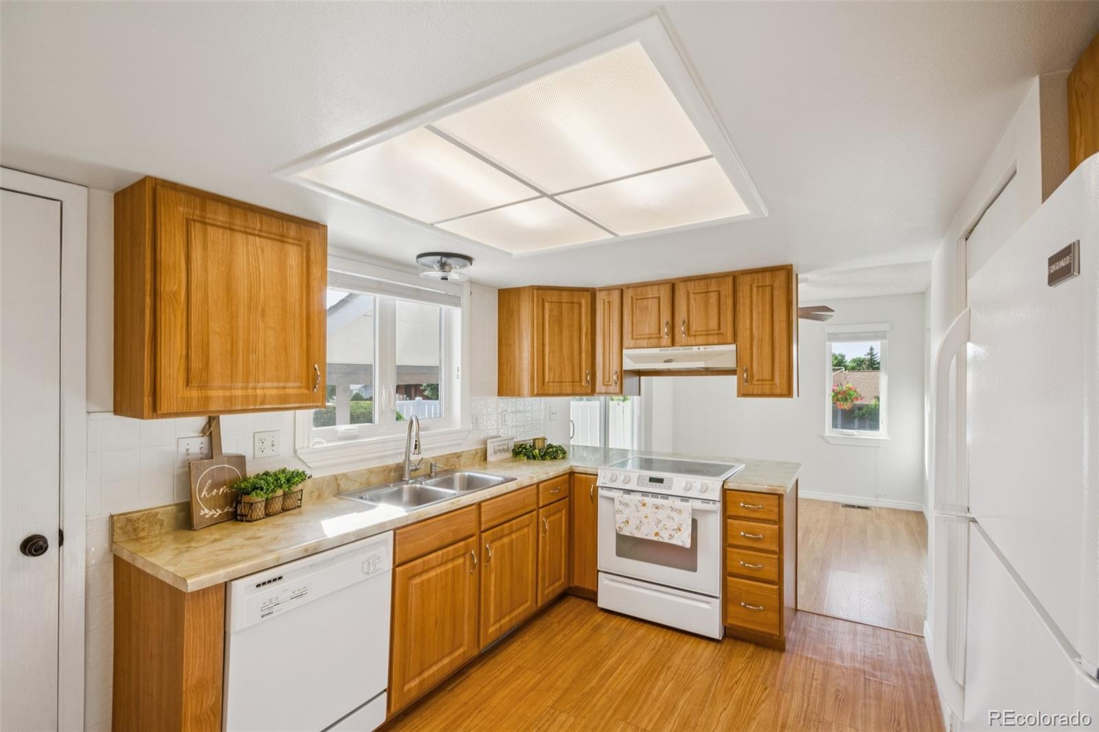 MLS Image #11 for 12  irene court,broomfield, Colorado