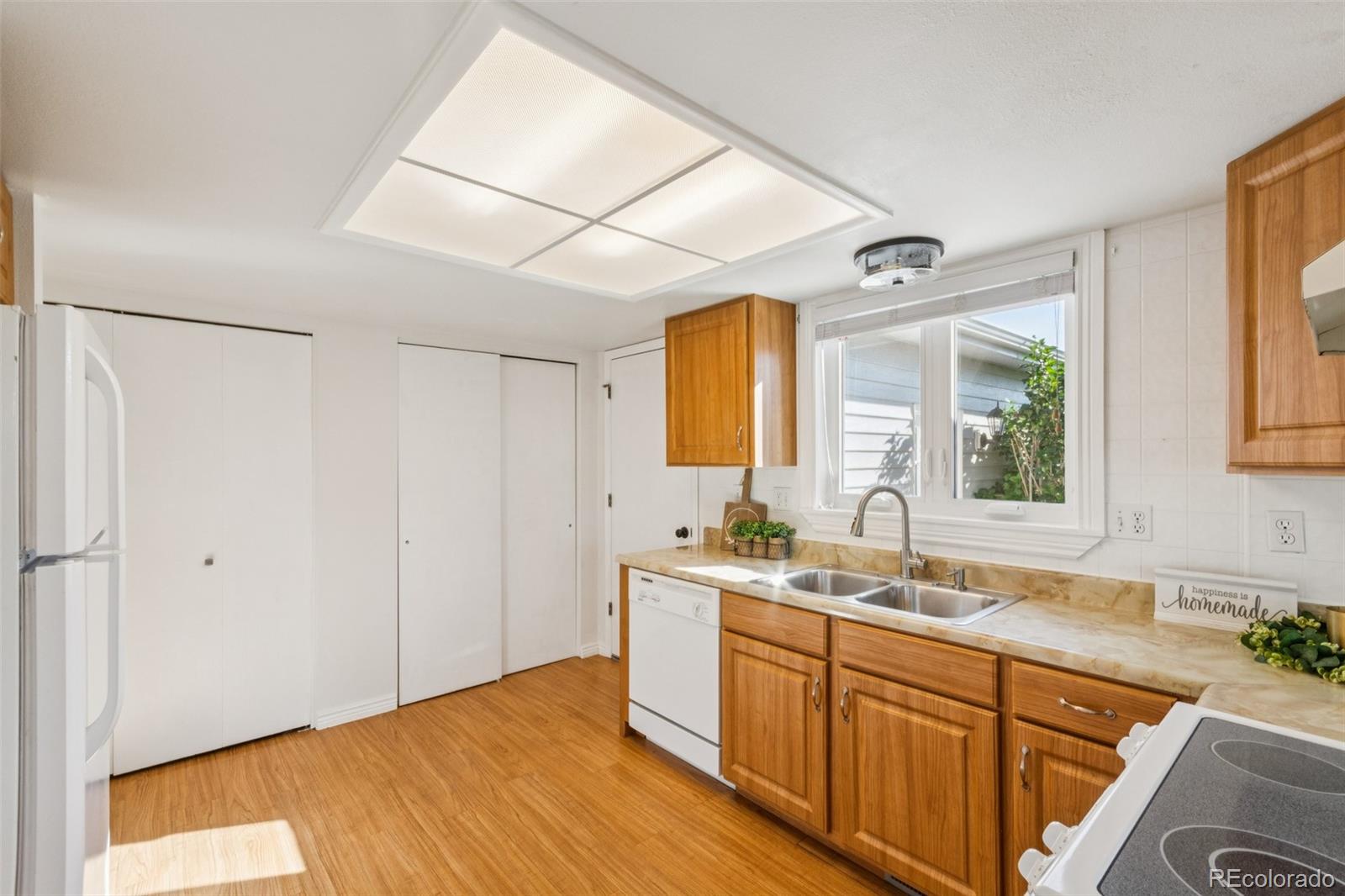 MLS Image #13 for 12  irene court,broomfield, Colorado