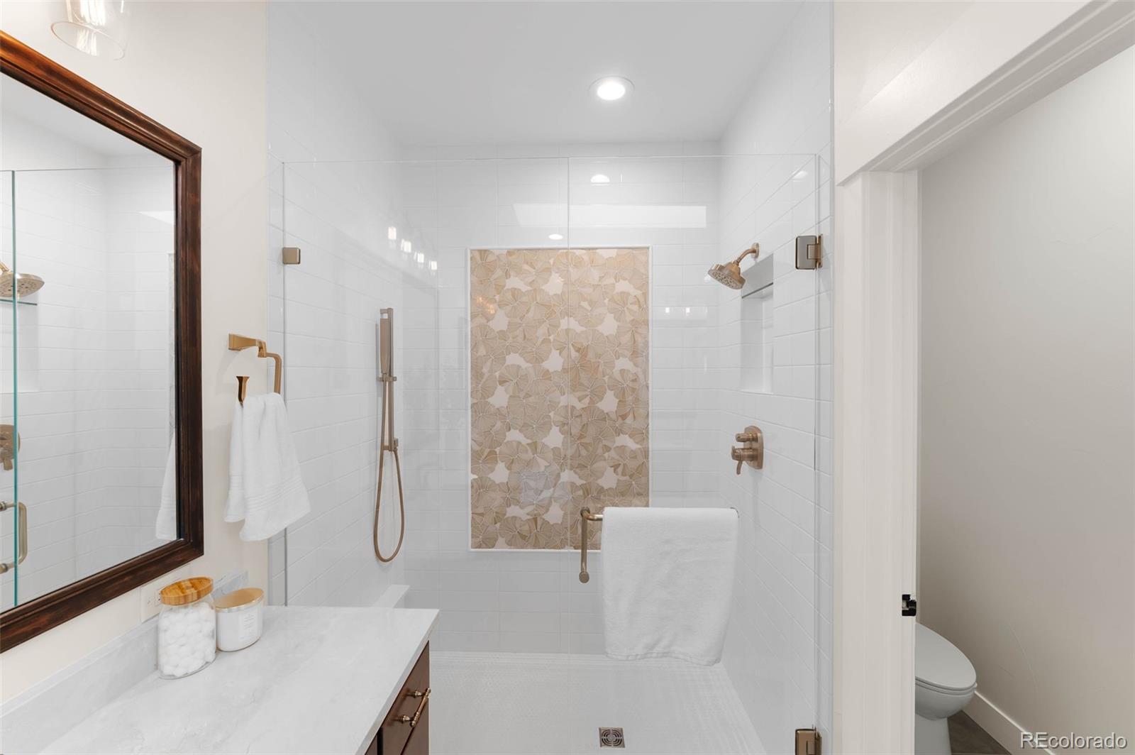 MLS Image #13 for 1265 s sherman street,denver, Colorado