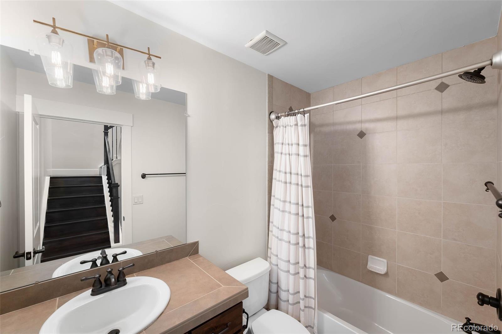 MLS Image #21 for 1265 s sherman street,denver, Colorado