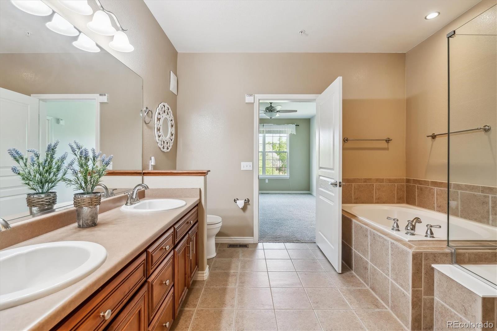 MLS Image #19 for 11972 w long circle 104,littleton, Colorado